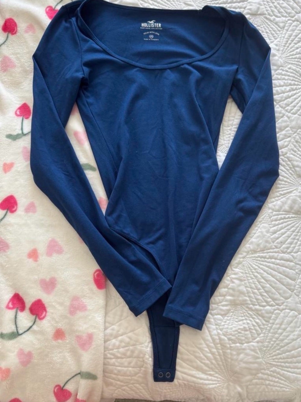 Hollister Women's Long Sleeve Scoop Neck Bodysuit in Navy Blue